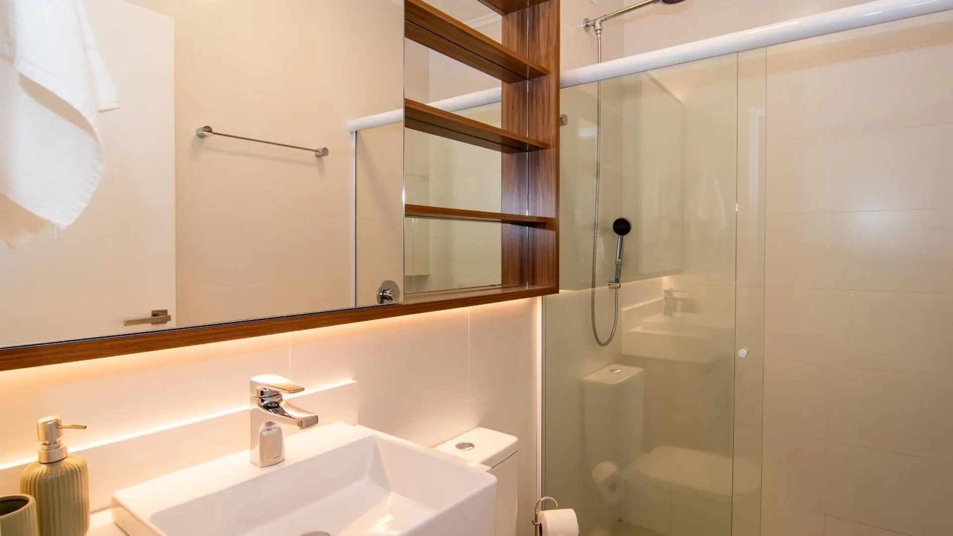 דירה Itajaí Apt Moderno A Uma Quadra Da Praia Brava Vt4055