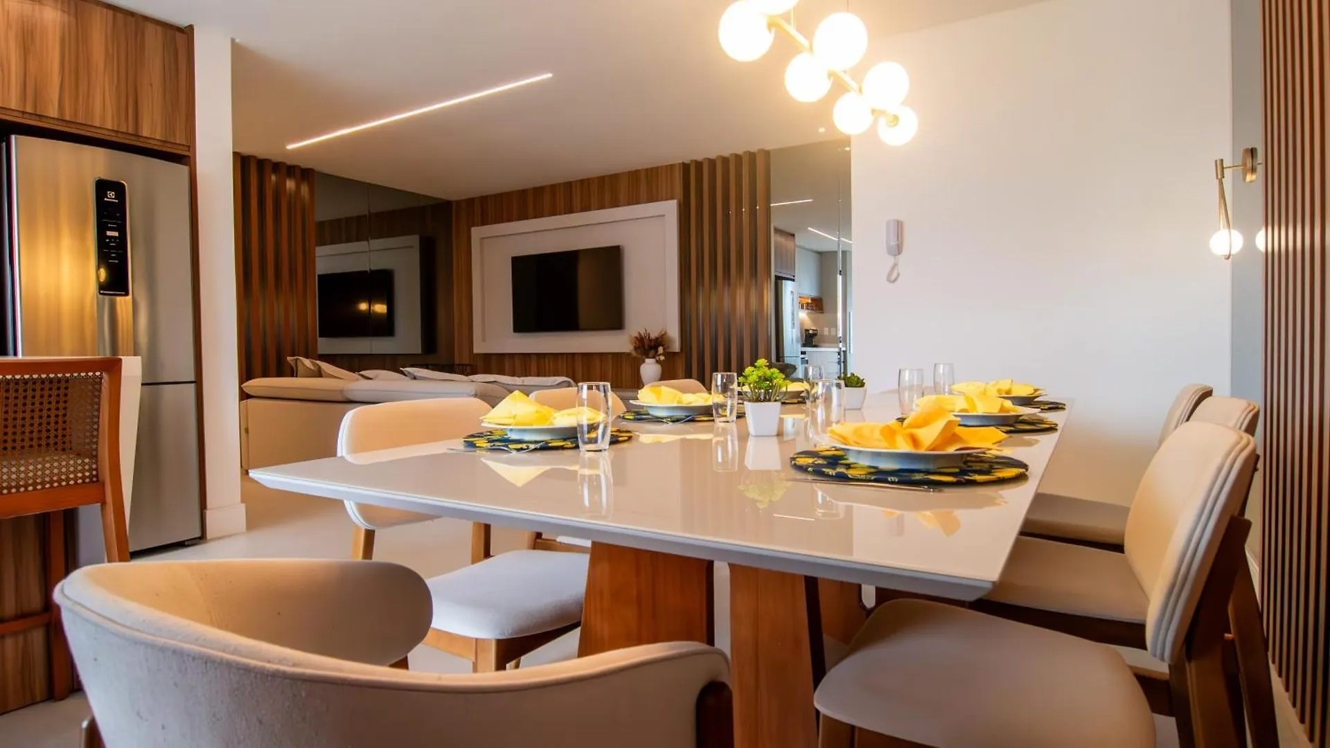 Itajaí Apt Moderno A Uma Quadra Da Praia Brava Vt4055